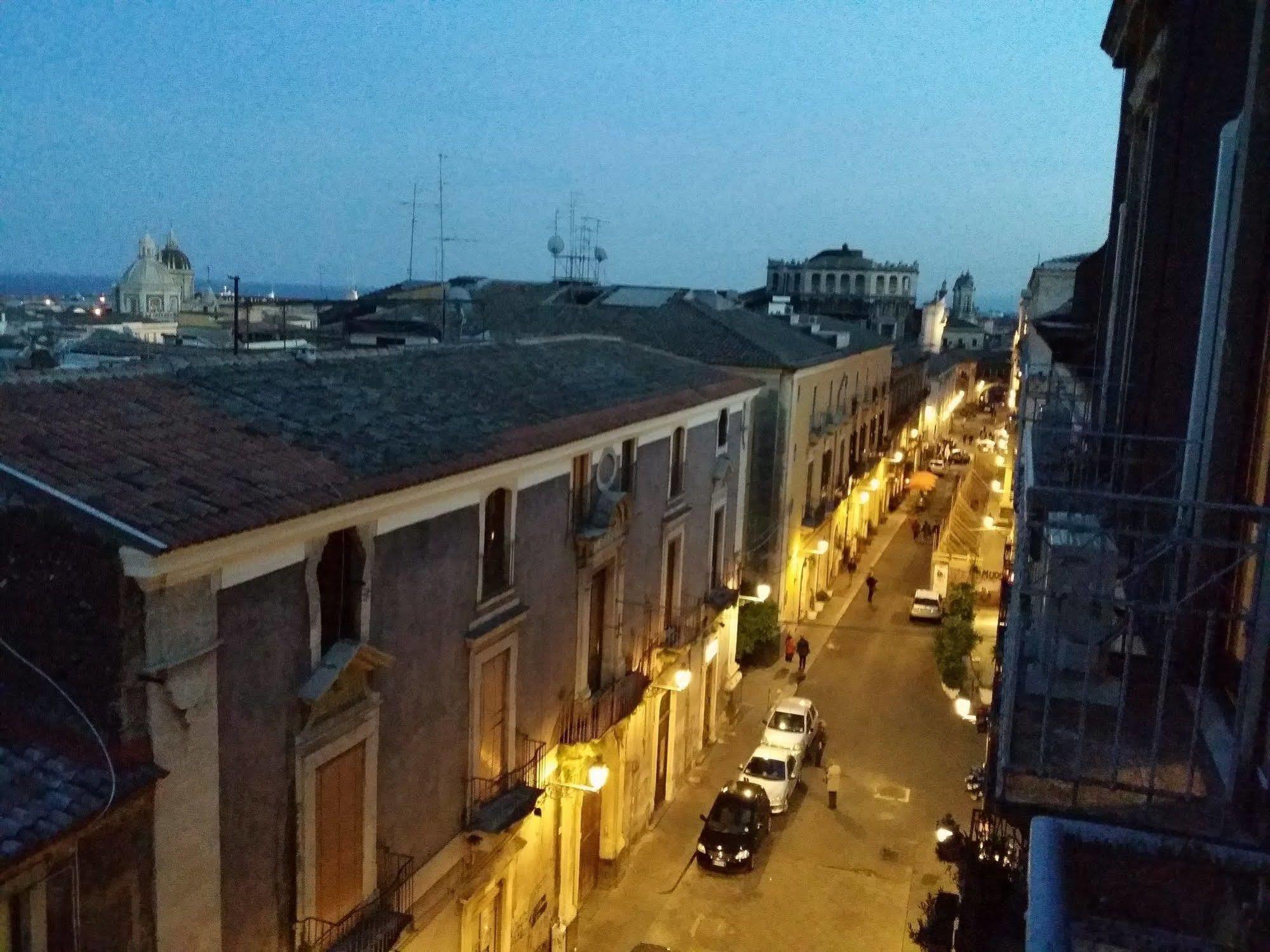 B&B Nel Cuore Di Catane Extérieur photo